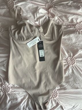 Fashion Nova Beige Seamless Shaping Bodysuit